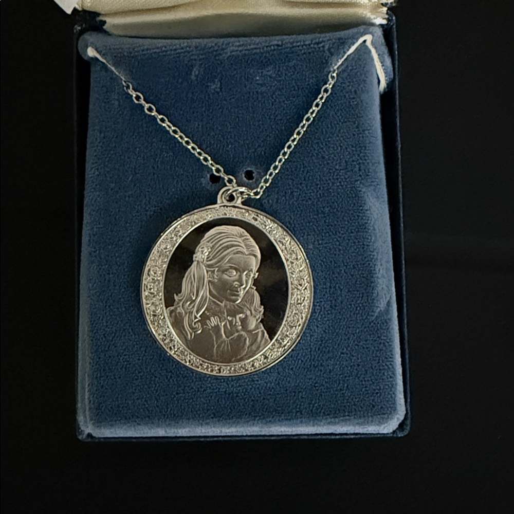 Silver Pendant Necklace with Engraved Design